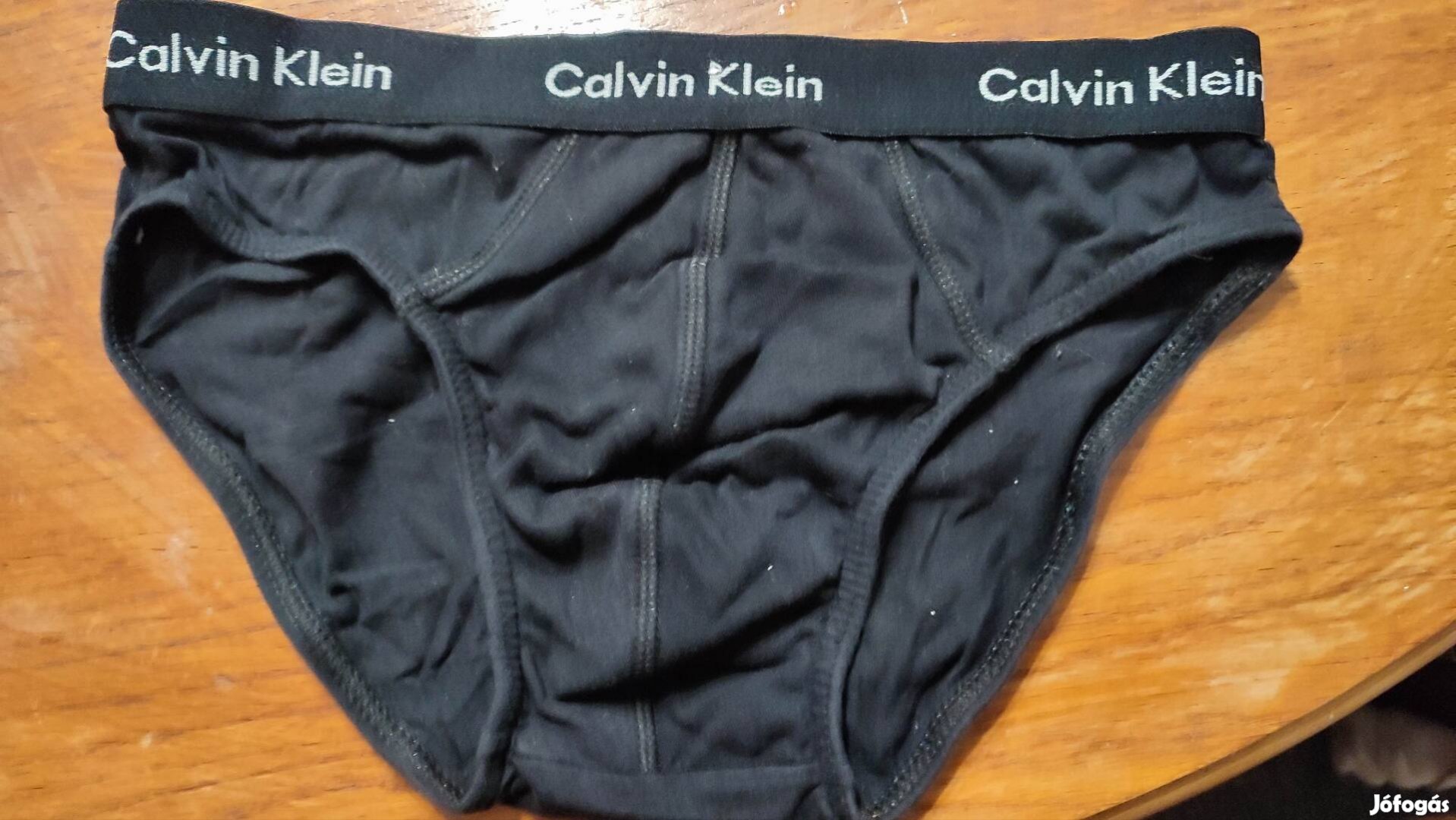 Calvin Klein gyerek alsónadrág eladó.