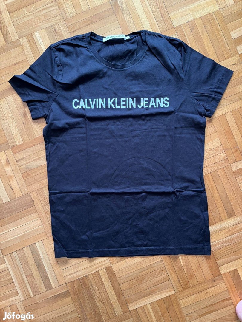 Calvin Klein póló