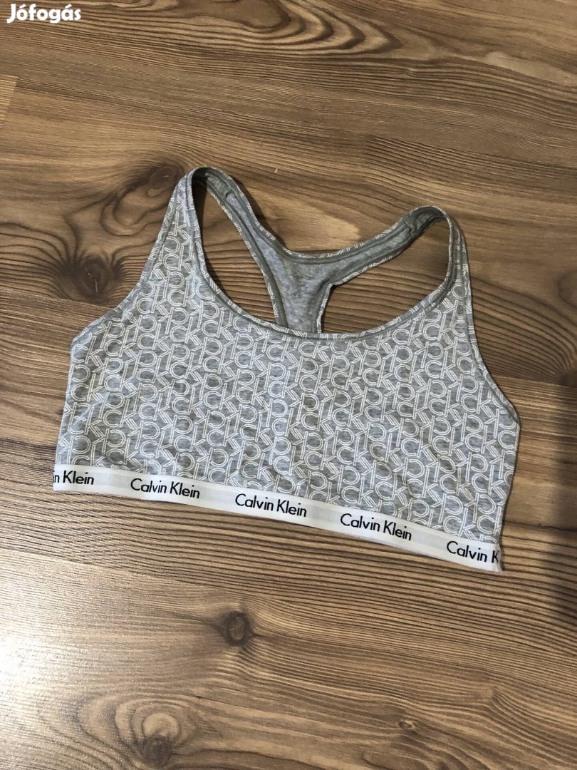 Calvin klein top