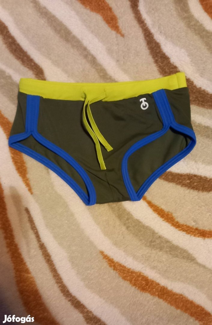 Calzedonia kisfiú úszónadrág 98-as