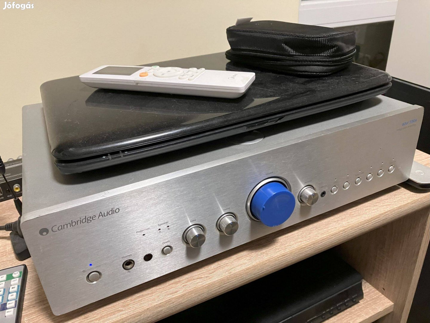 Cambridge audio azur 550 erősitő