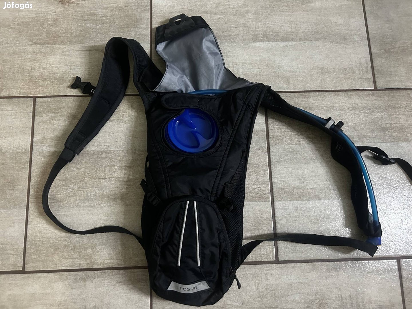 Camelbak Rogue túra hátizsák ivózsák