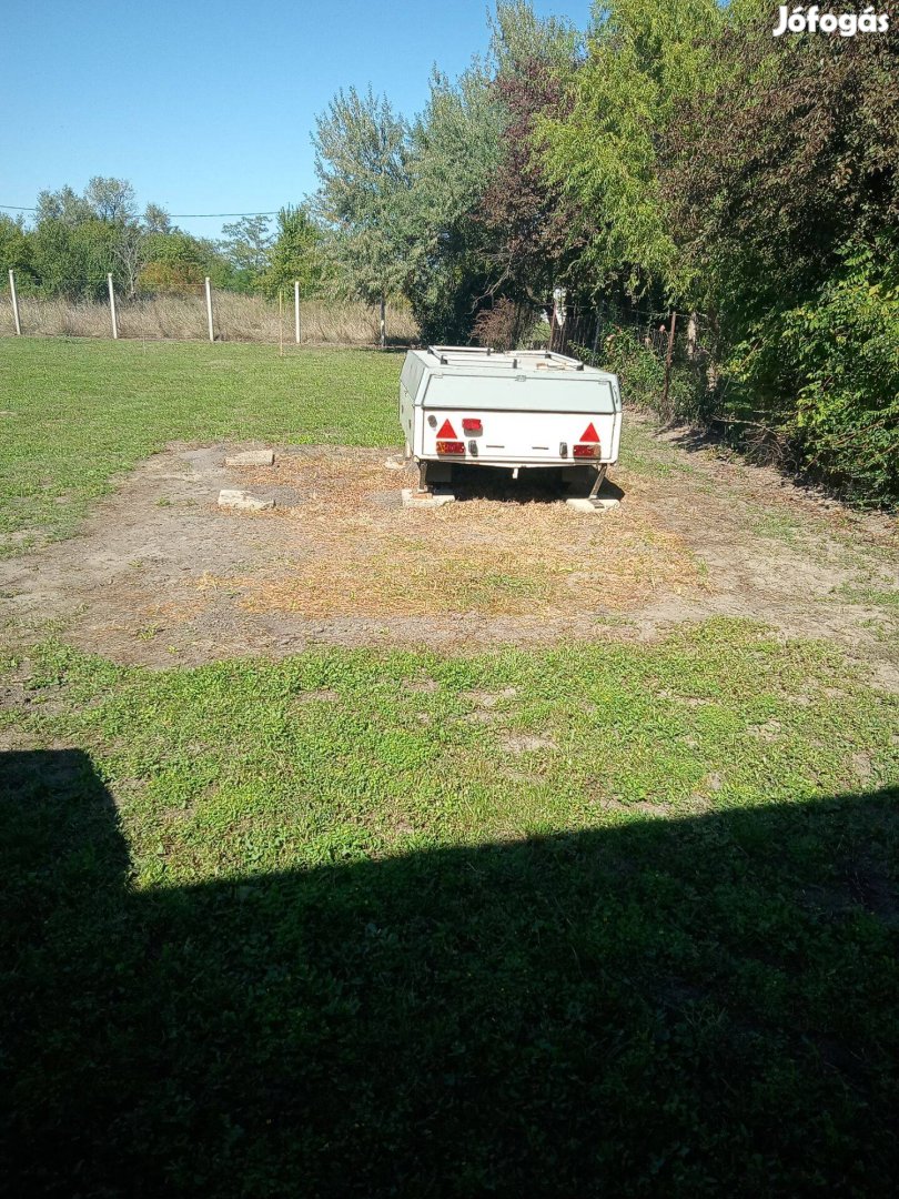 Camptourist sátras utánfutó