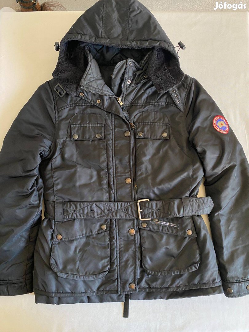 Canada Goose női kabát L XL-es