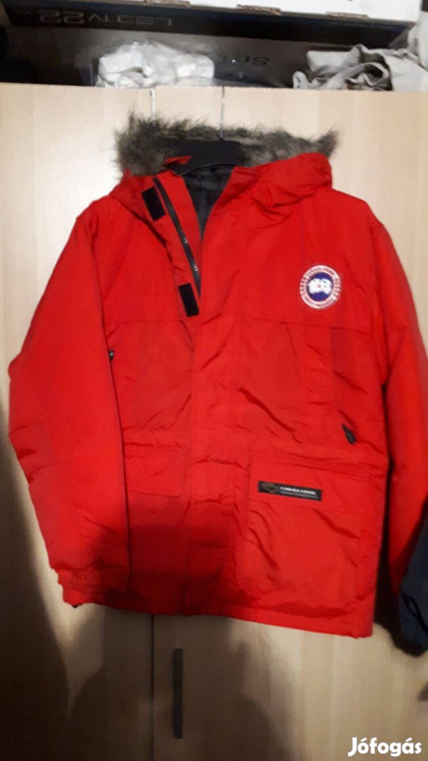 Canada goose gyerek M -es piros dzseki kabát