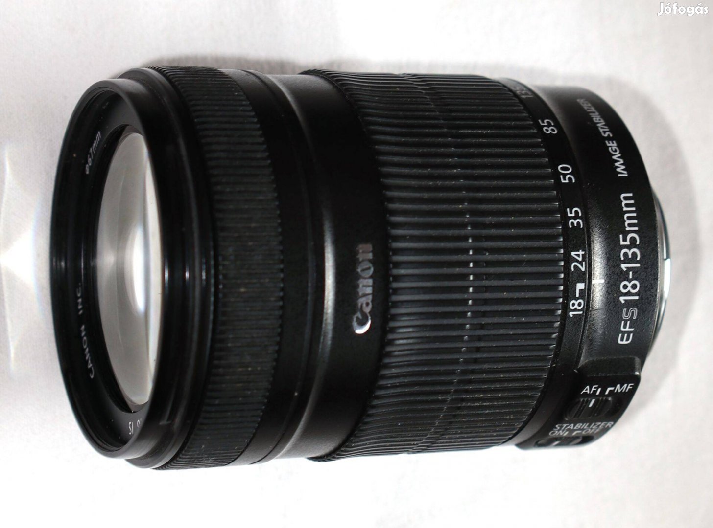 Canon EF-S 18-135 Is ( 18-135mm )