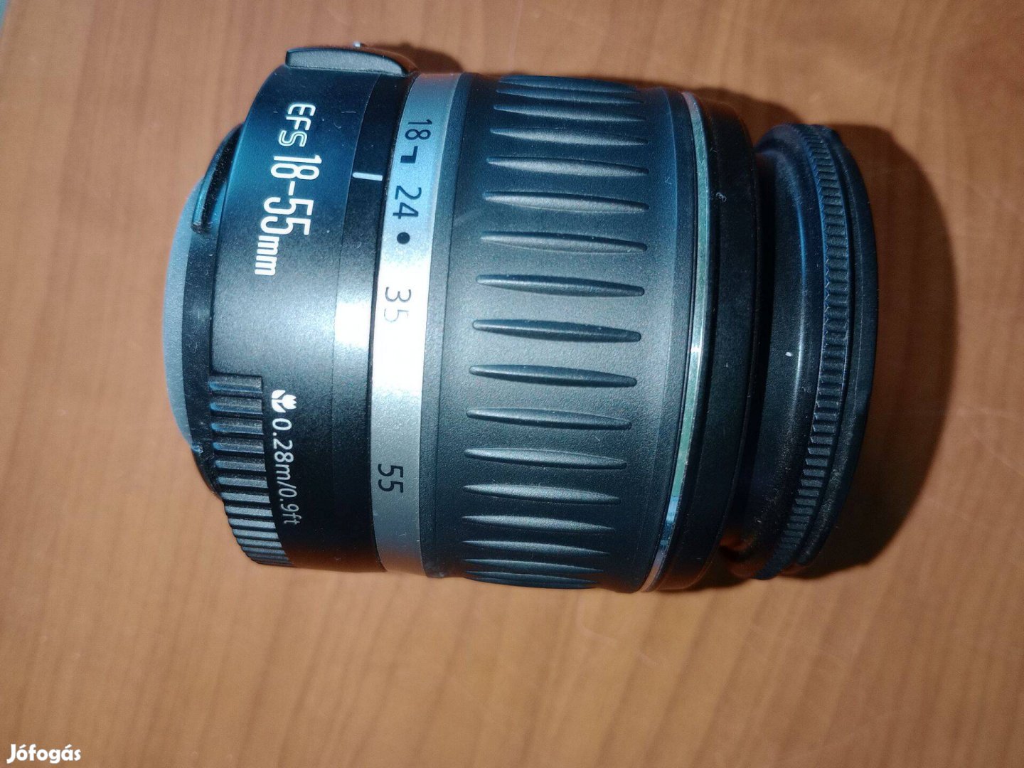 Canon EF-S 18-55mm 13.5-5.6 II