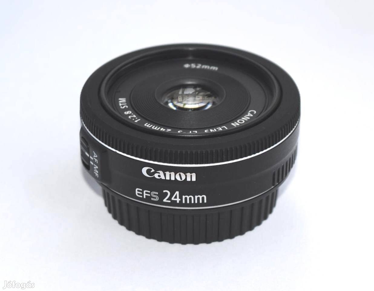 Canon EF-S 24mm f2.8 STM napellenzővel is