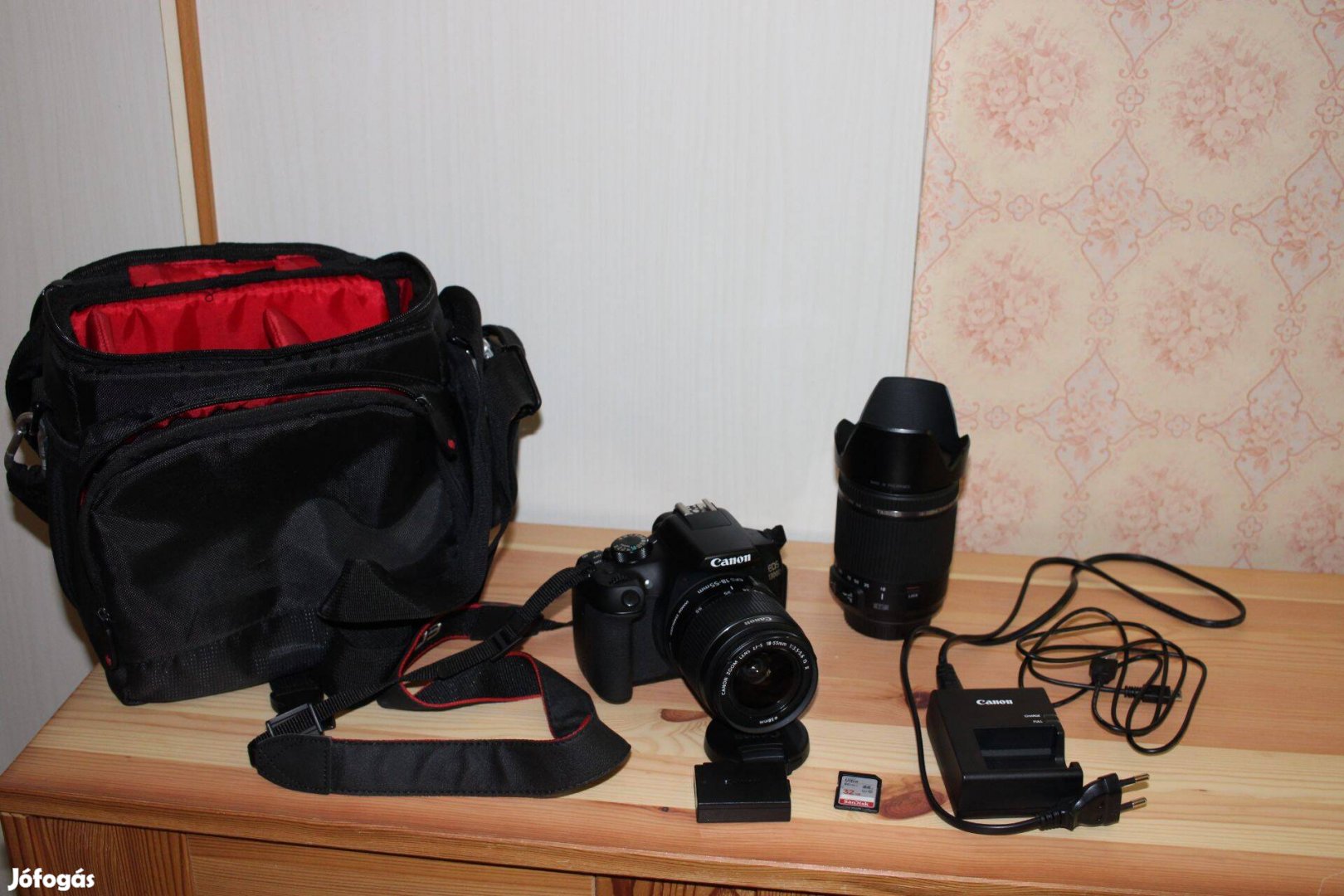 Canon EOS 1300D 1600 expo, +2DB objektív. Foxpost egyezetés után!
