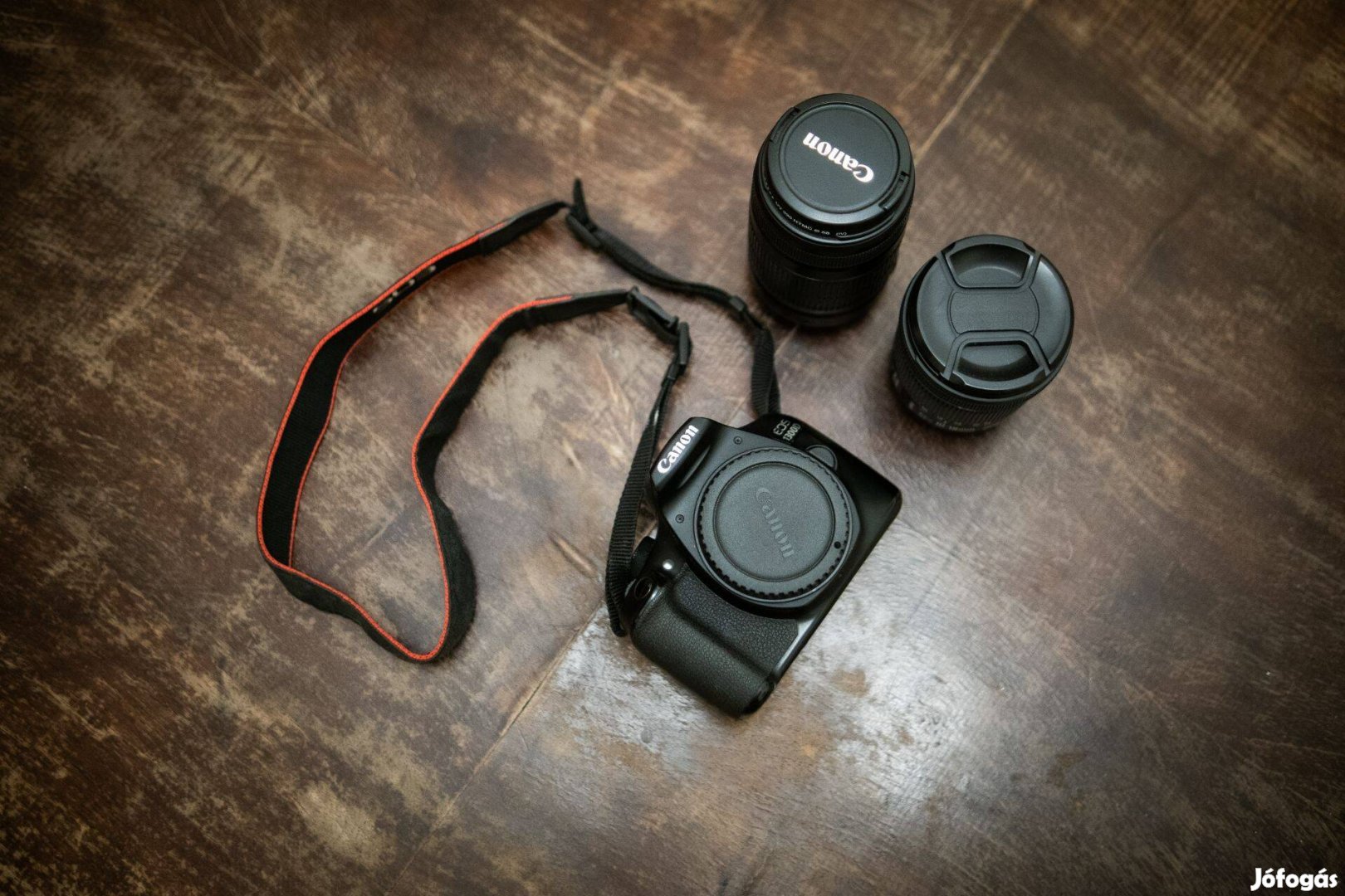 Canon EOS 1300D + EF-S 10-18 mm + EF-S 55-250 mm