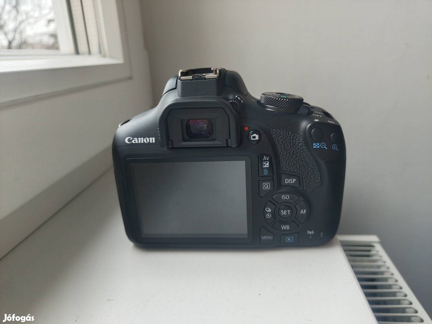 Canon EOS 2000d 2 akksi töltő 18-50mm EFS