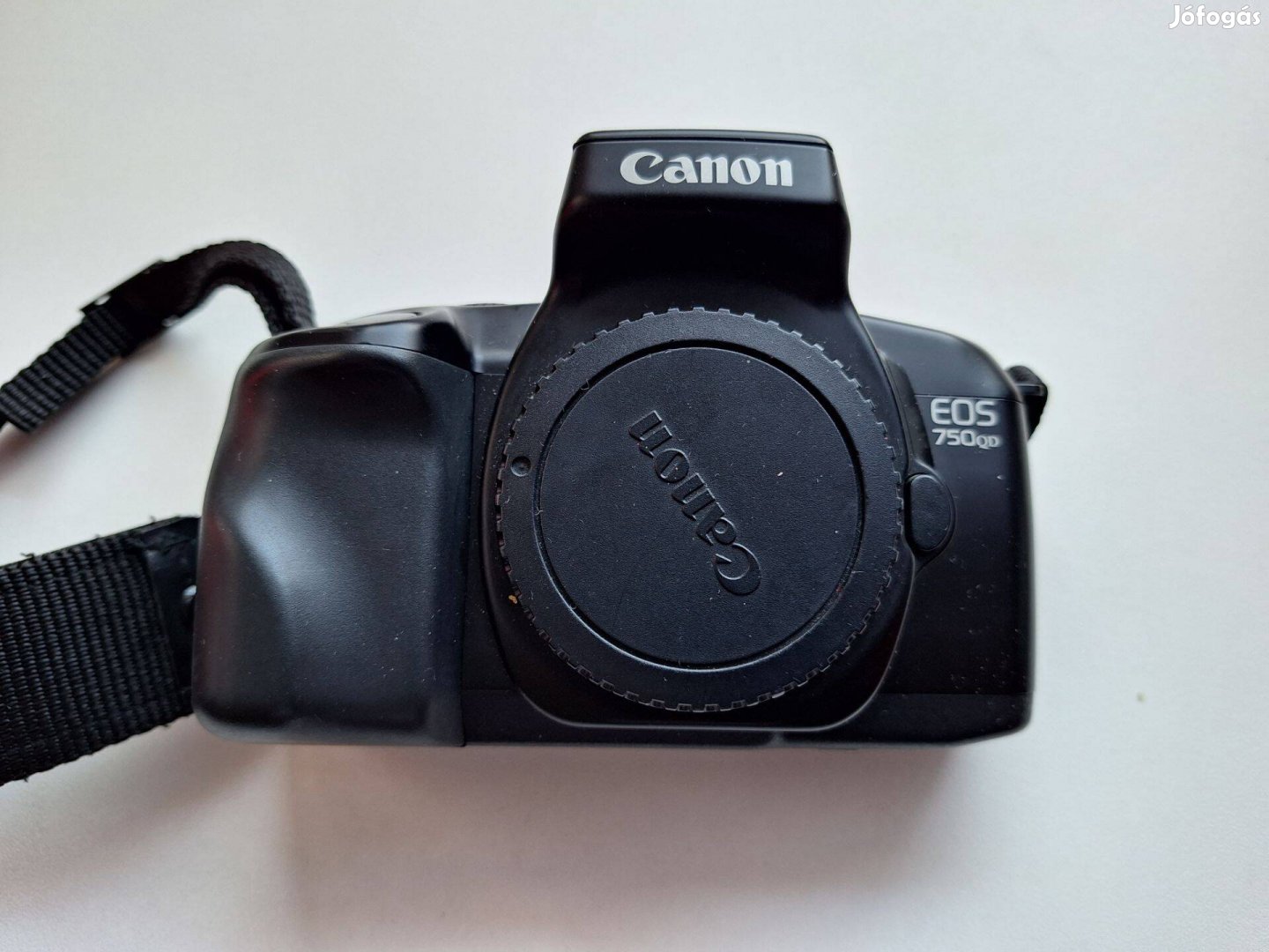 Canon EOS 750 QD váz