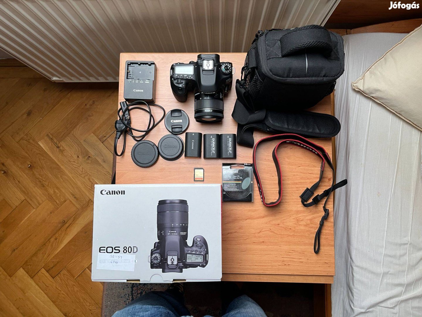 Canon EOS 80D 18-55 objektívvel és extra tartozékokkal