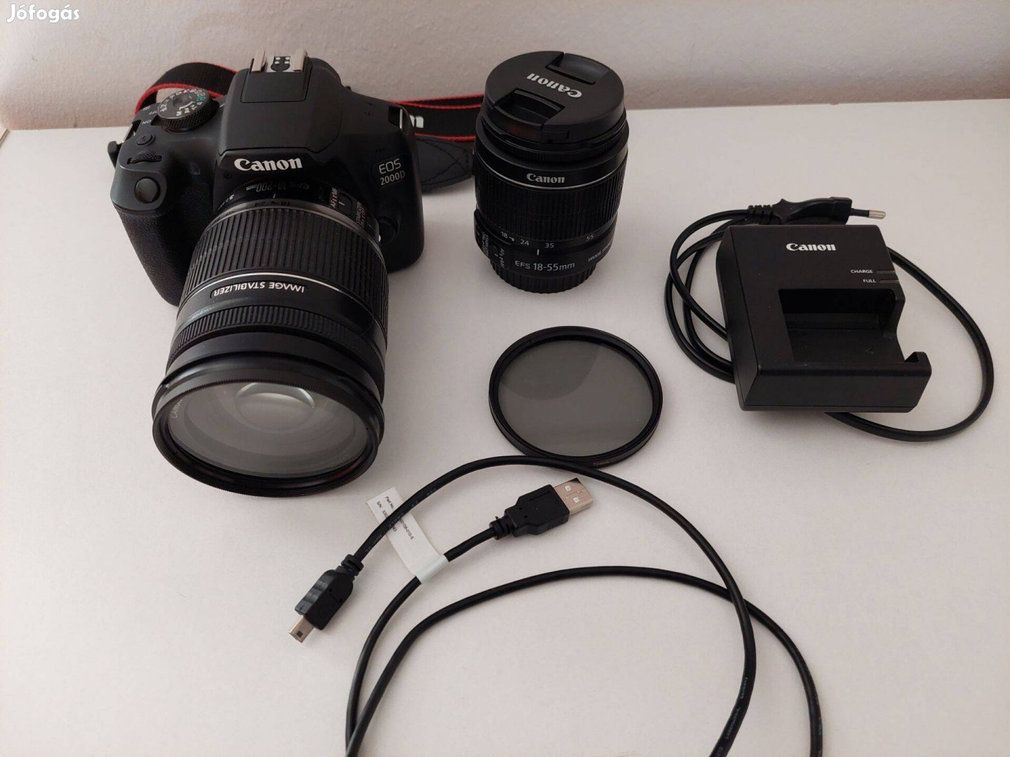 Canon Eos 2000D fényképezőgép + 2 objektív