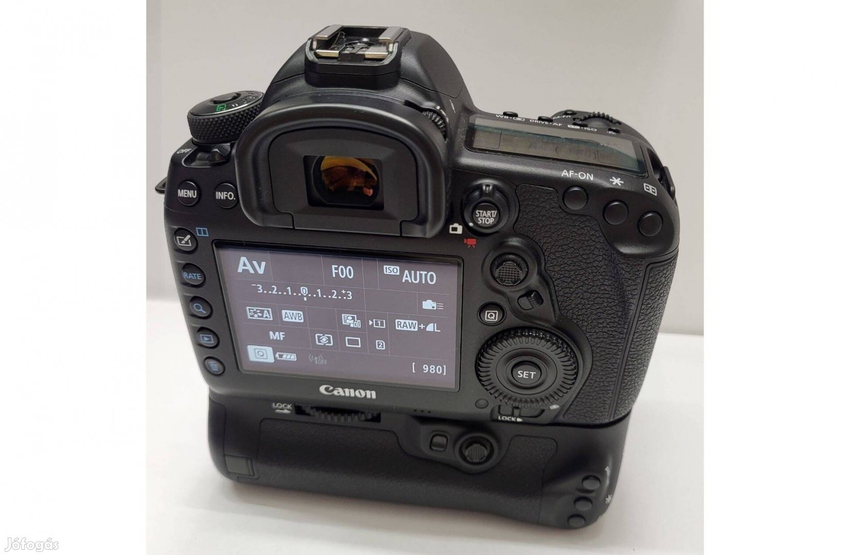 Canon fotófelszerelés EOS 5D Mark IV vázzal 5db objektivel és vakuval