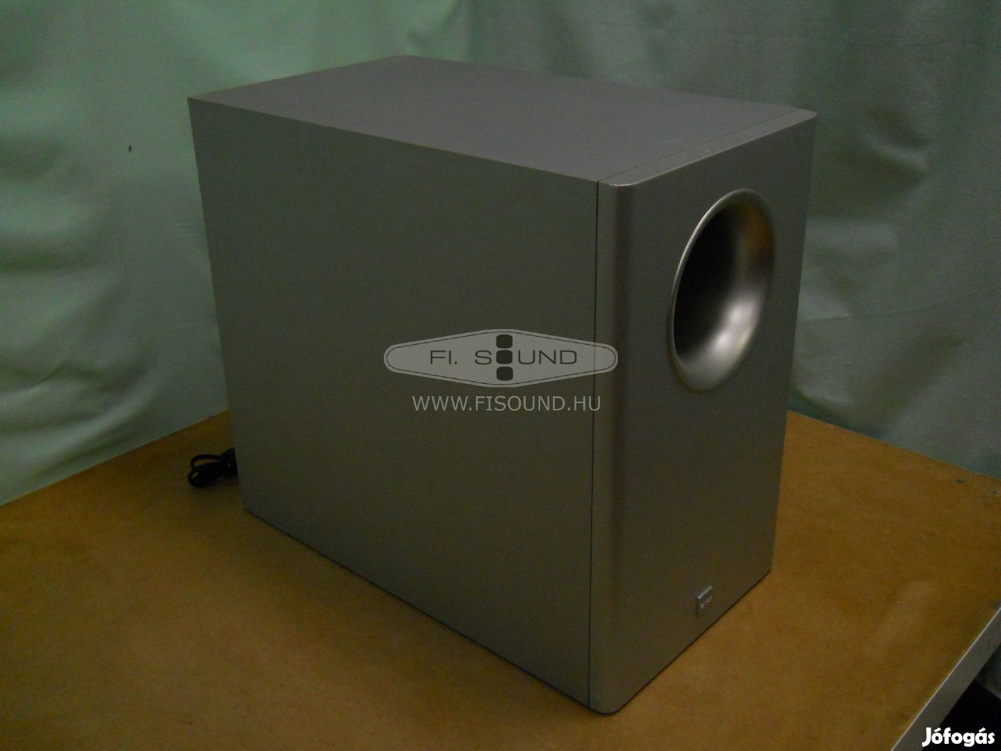 Canton CD 1 SC ,100W,aktív házimozi subwoofer