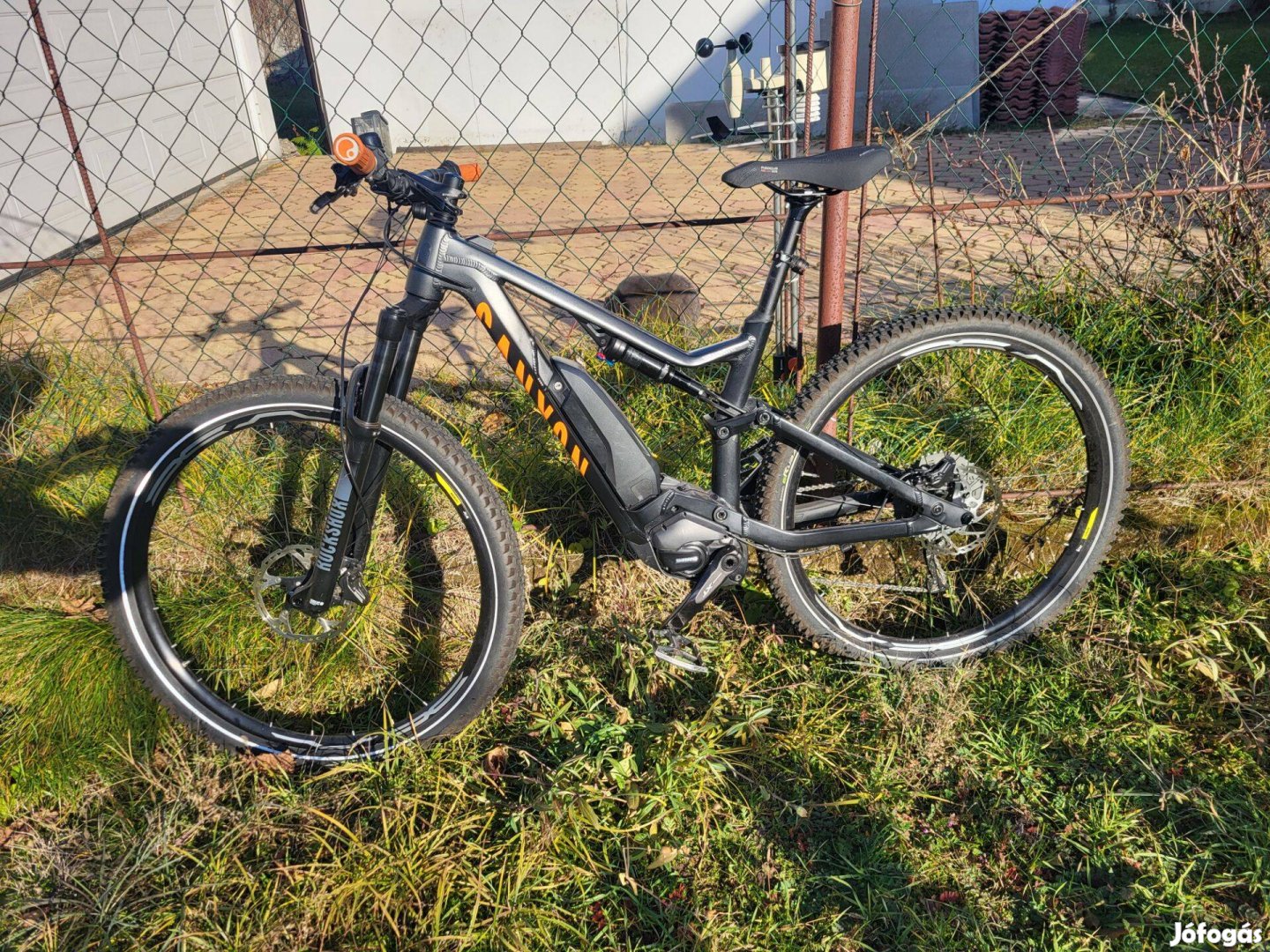 Canyon Neuron:on fully ebike