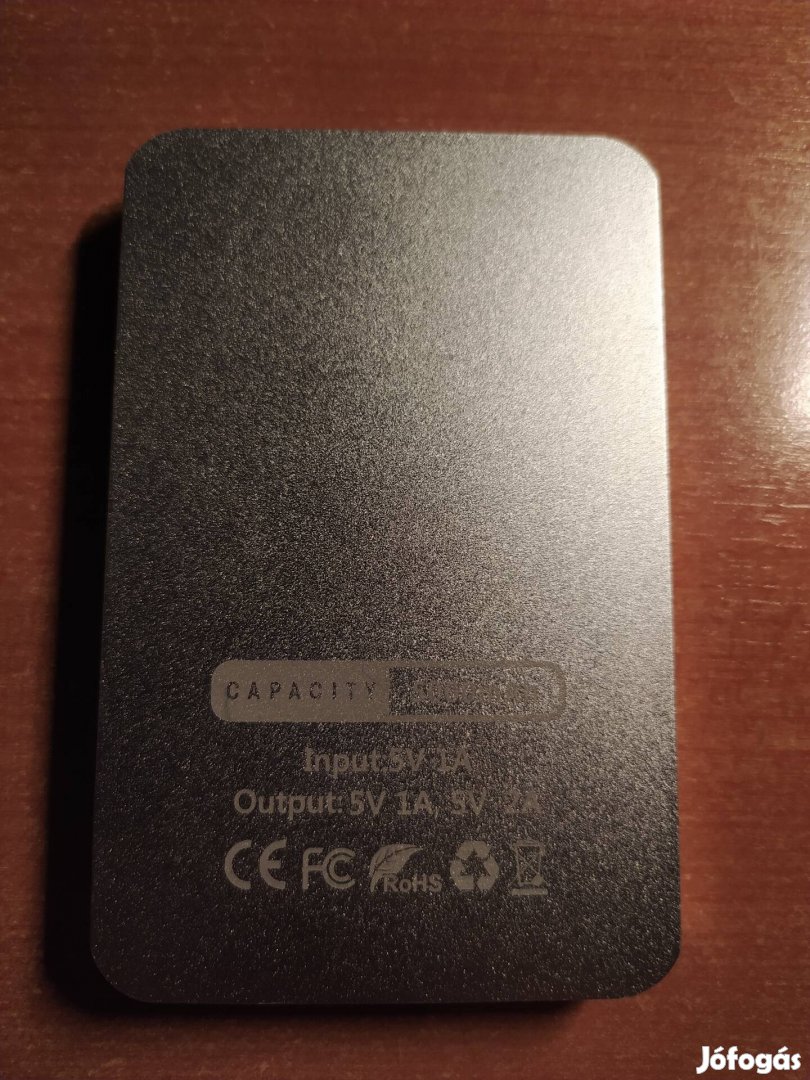 Capacity 5000mAh powerbank eladó.