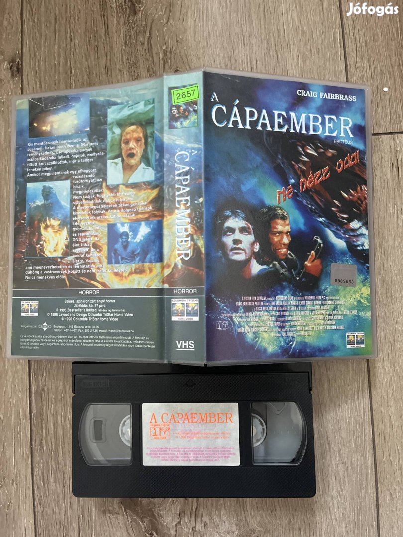 Cápaember vhs.   