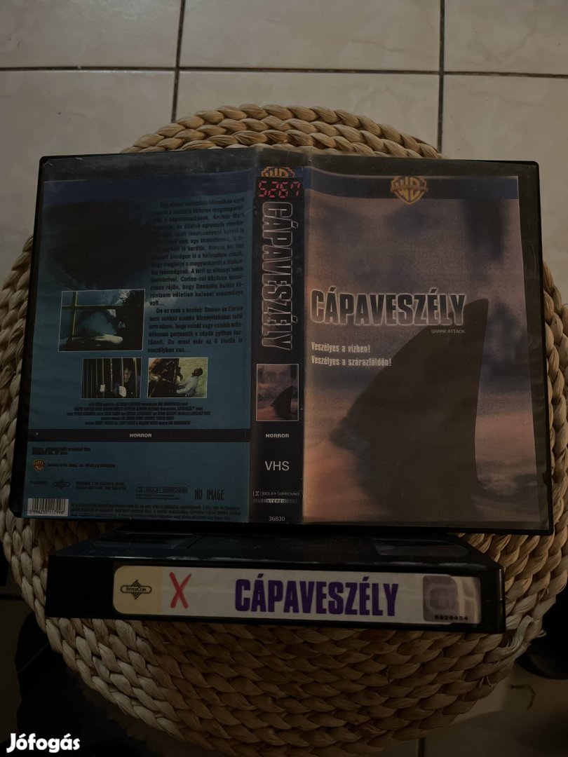 Cápaveszély vhs film