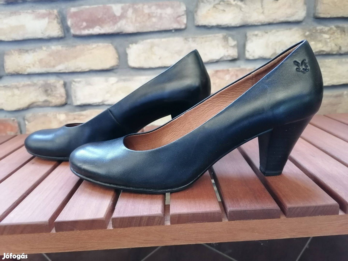 Caprice fekete alkalmi cipő, 40-es méret
