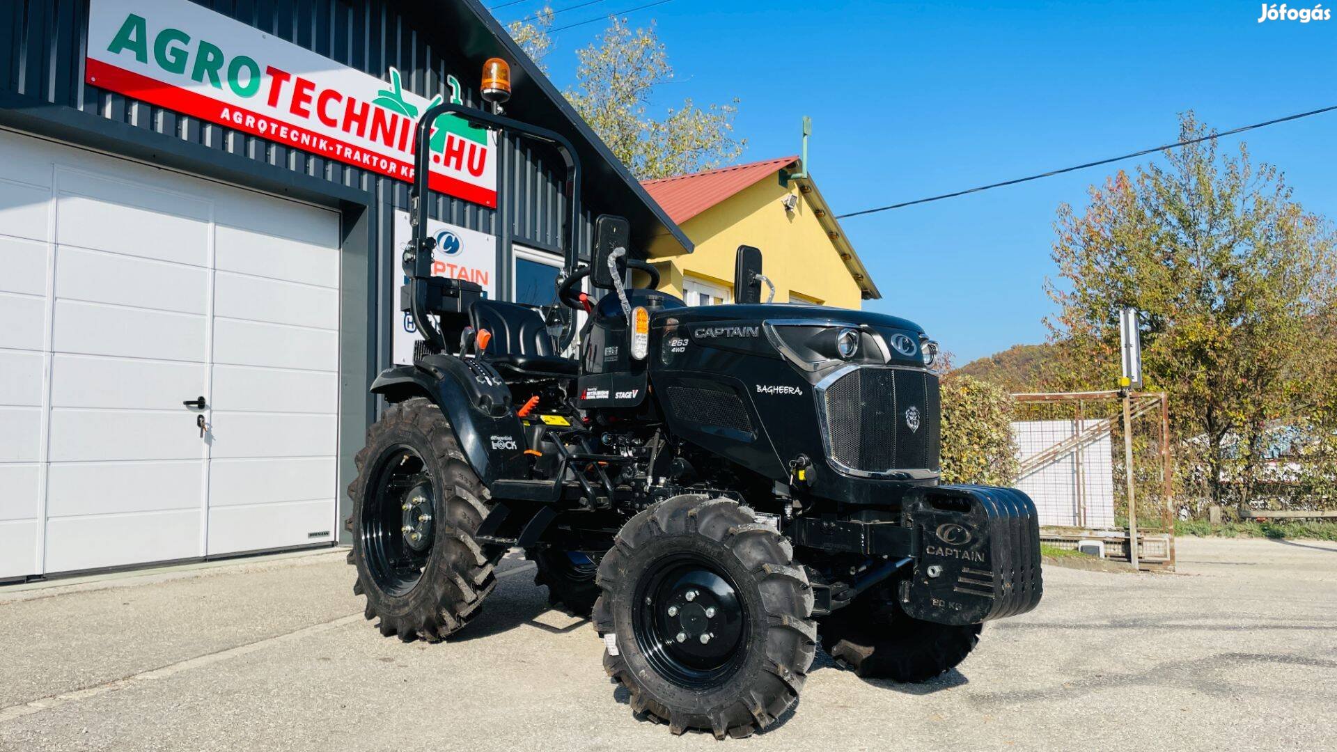 Captain 263 4WD agrokerékkel