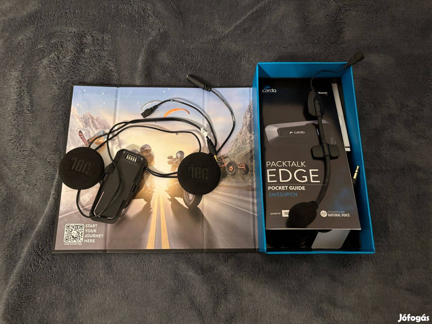 Cardo Packtalk Edge kommunikáció+ 45 mm-es JBL hangszórók