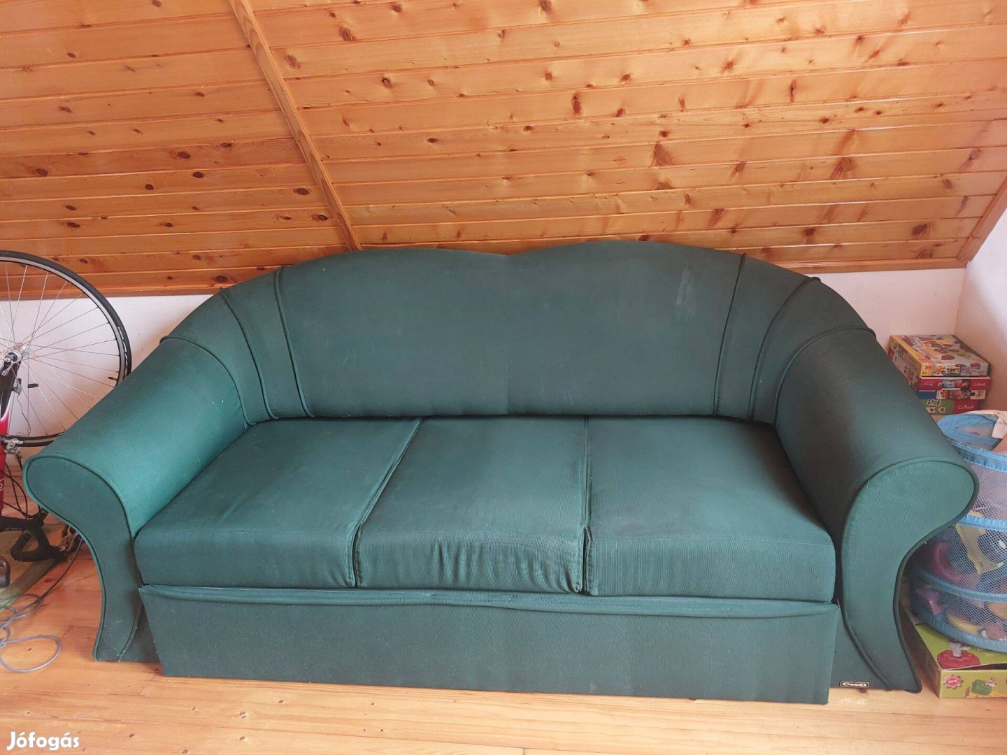 Cardo kanapé ágy