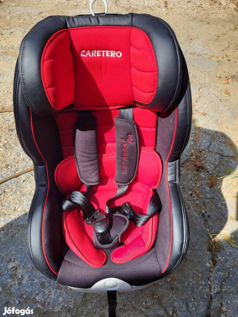 Caretero defender dönthető isofix gyerekülés