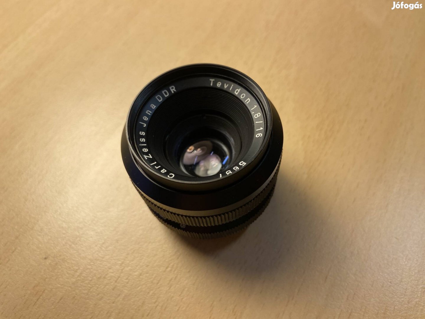 Carl Zeiss Jena Tevidon 1,8-16 objektív