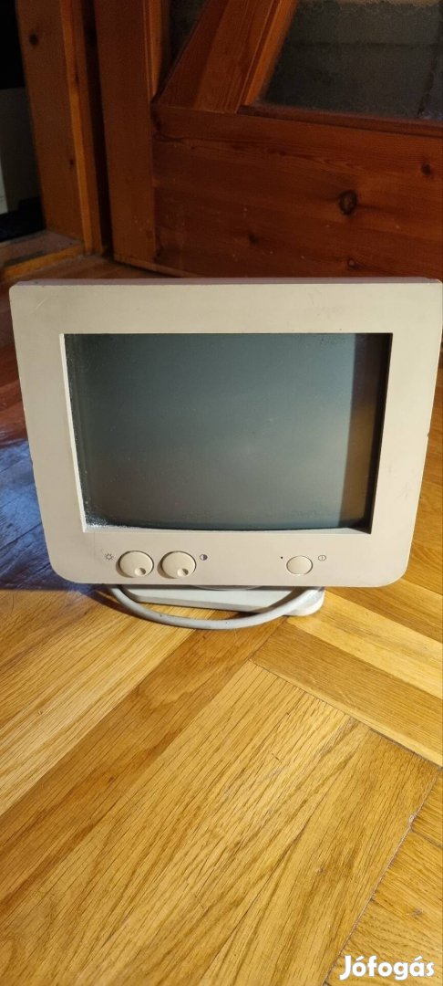 Carry-I 9" crt monitor 