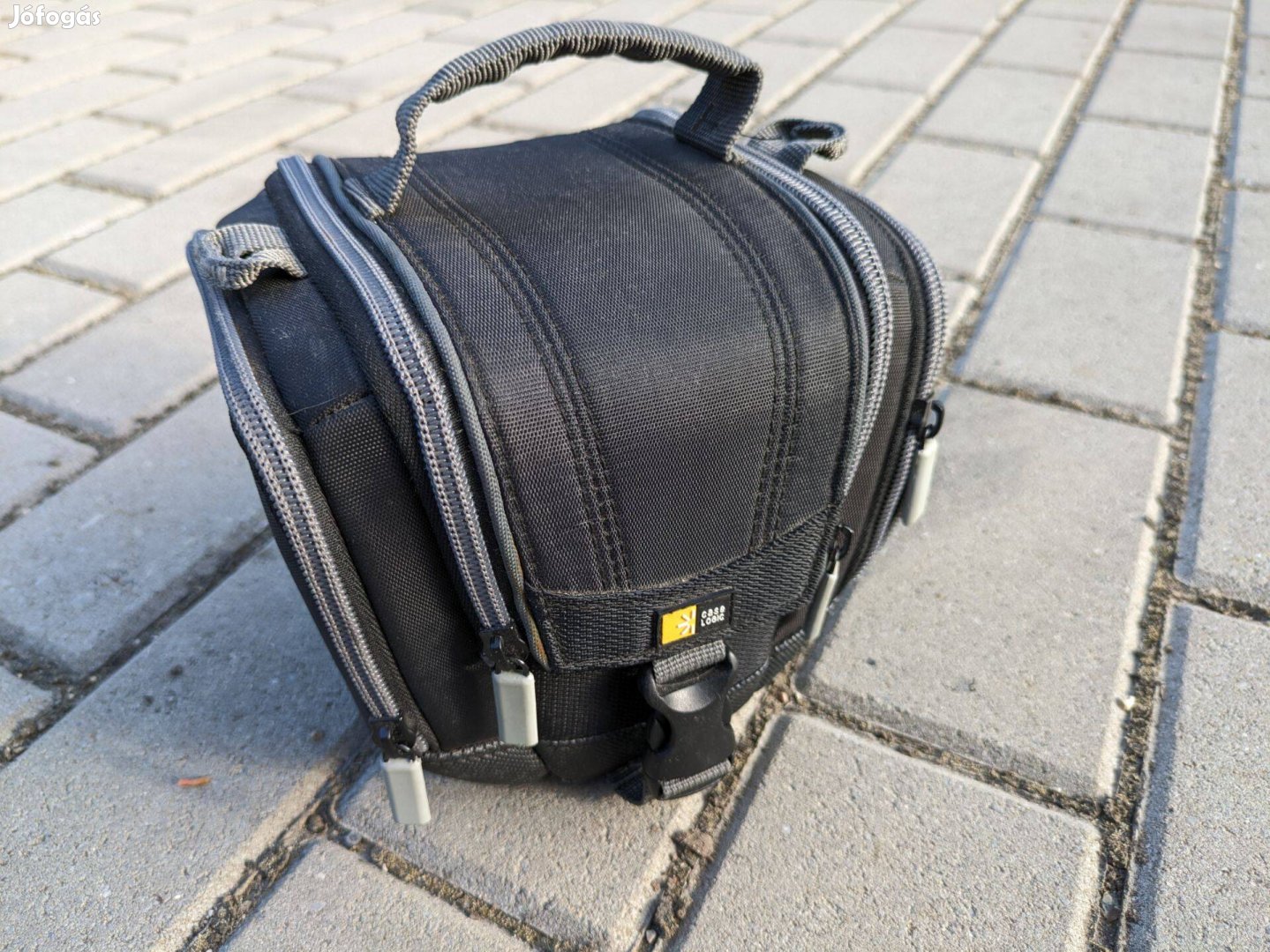 Case Logic DCB-36 fotós táska fekete-szürke színben
