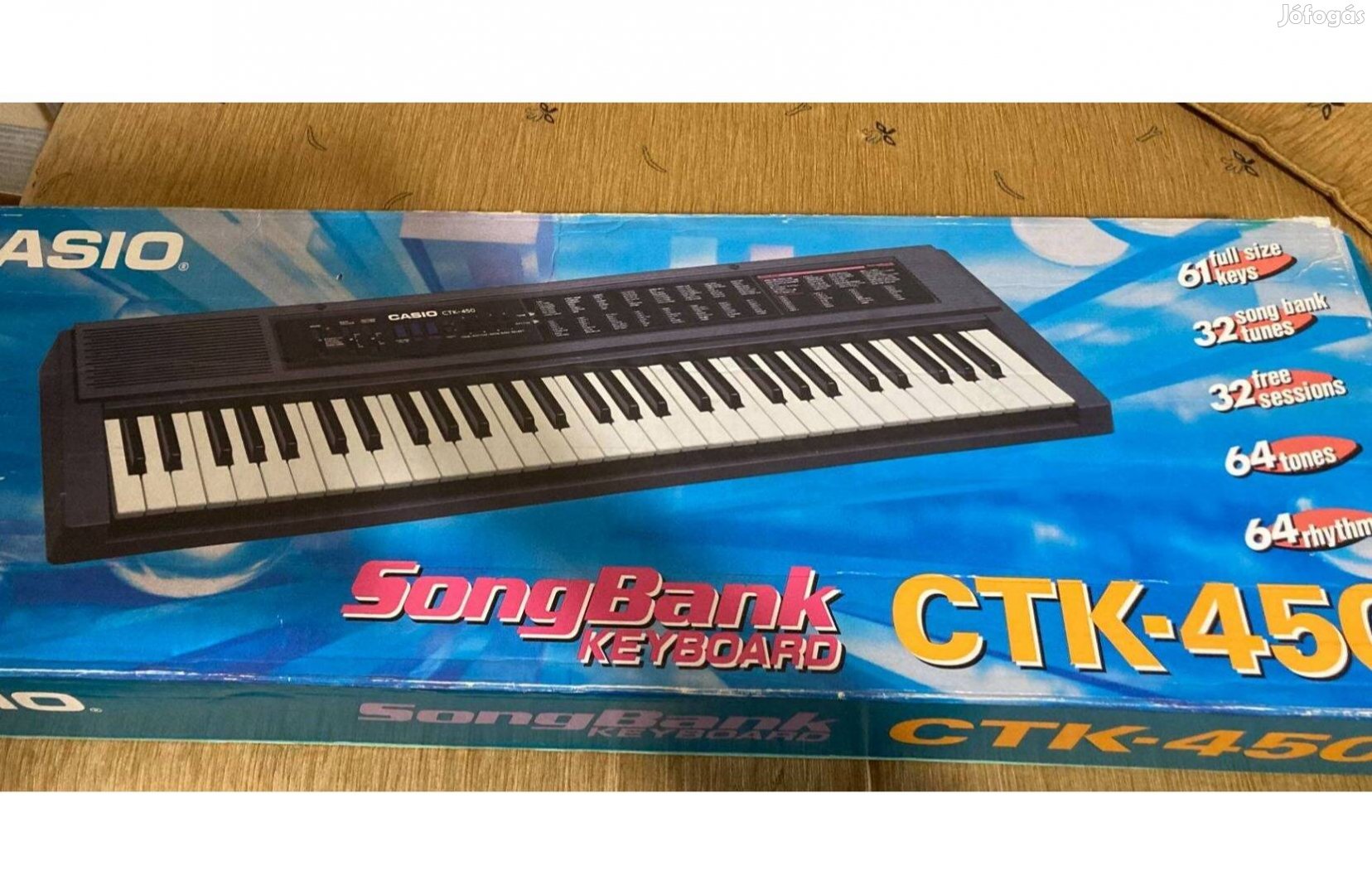 Casio-450 szintetizátor dobozában (nagyon szép állapotban)