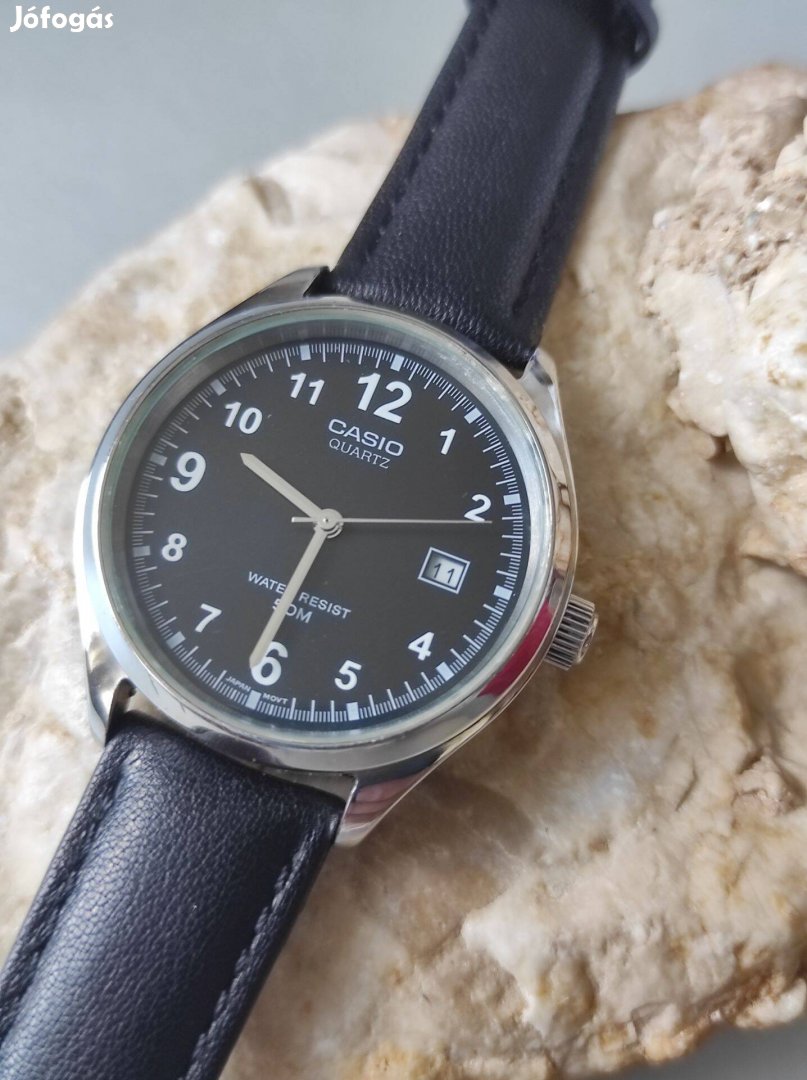 Casio 50m Acéltokos Quartz karóra