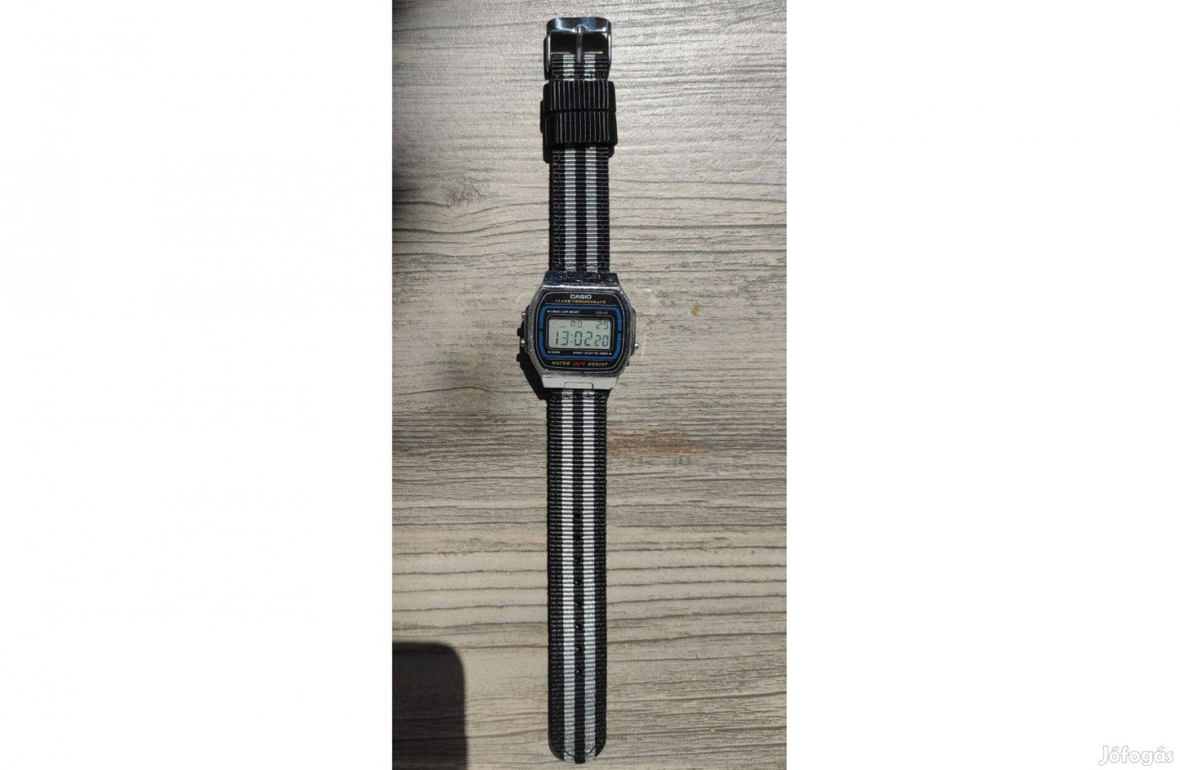 Casio A164WA-1VES LCD quartz férfi karóra