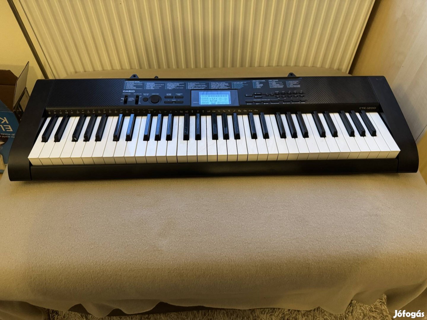 Casio CTK-1200 szintetizátor