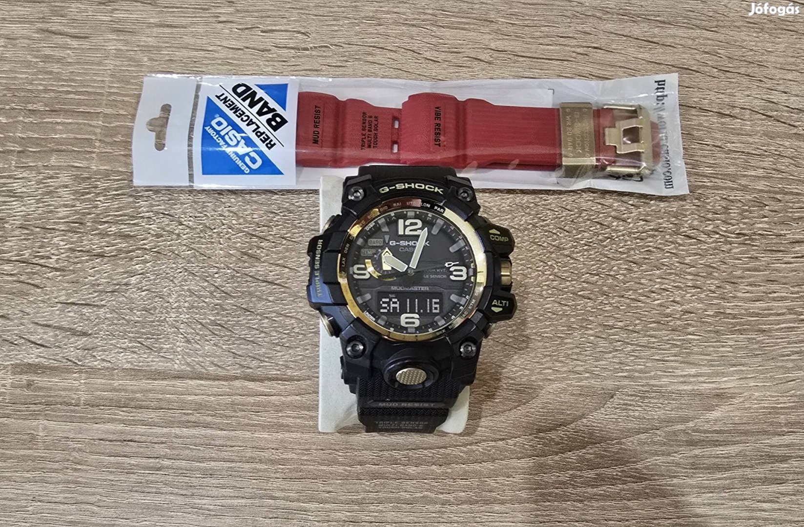 Casio GWG-1000GB+Gyári új piros Szíj