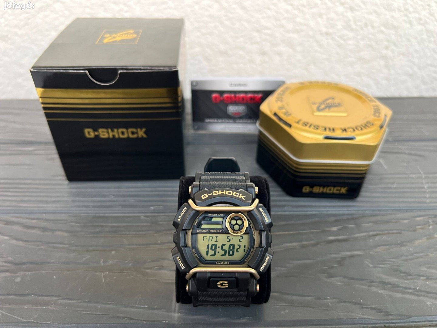 Casio G-Shock GD-400GB-1B2 karóra