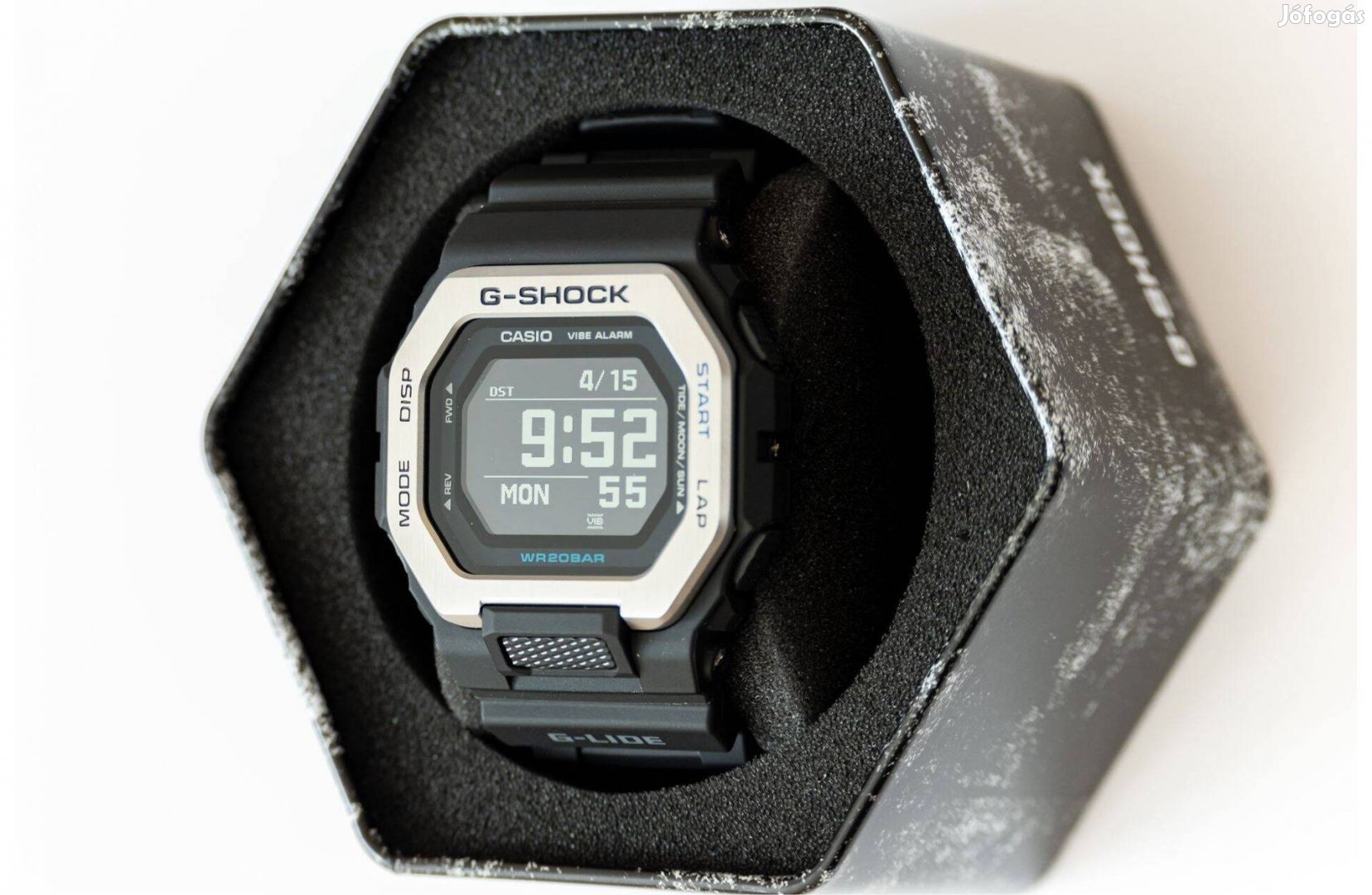 Casio G-Shock Gbx-100-1DR Bluetooth-os karóra
