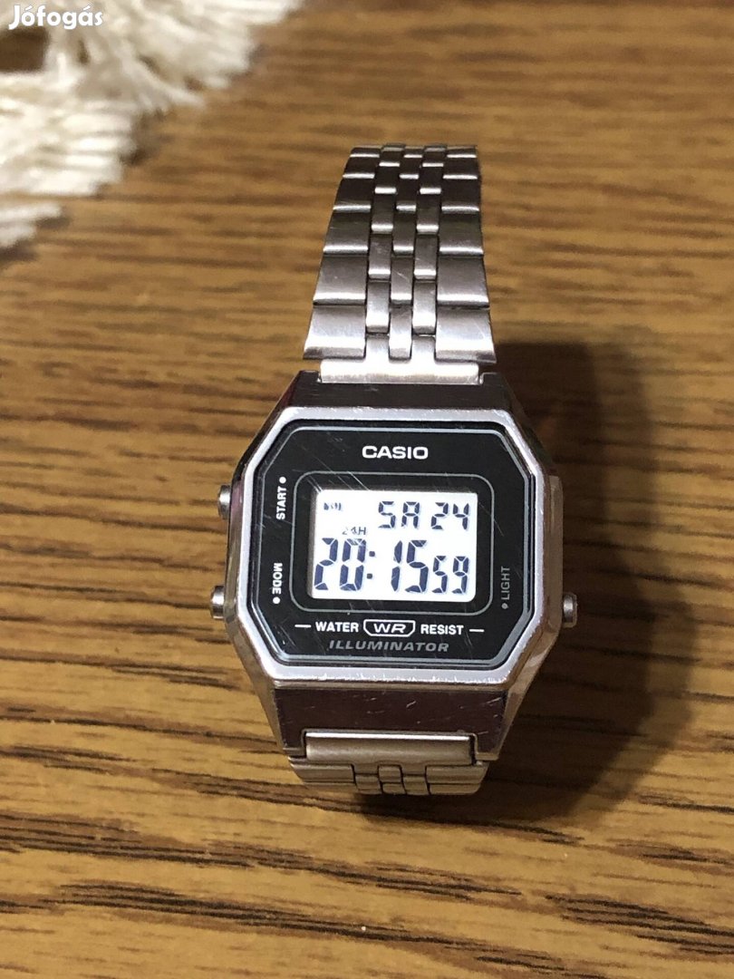 Casio best sale illuminator la680we