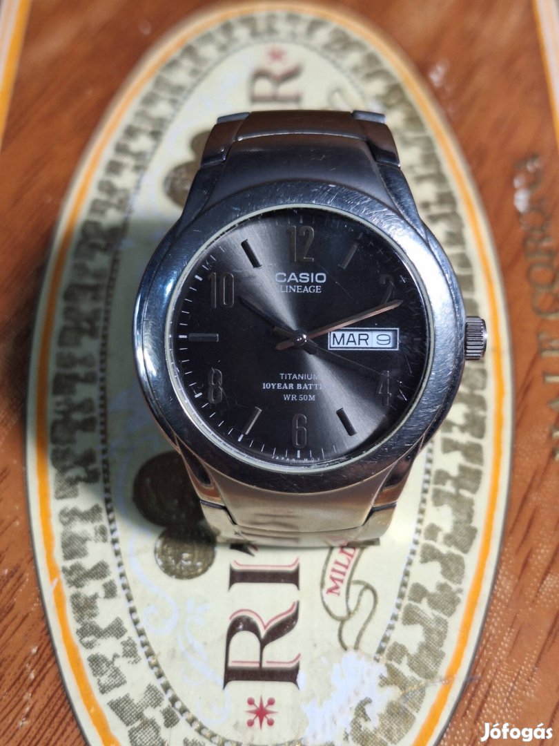 Casio Lineage Titánium tokos karóra 