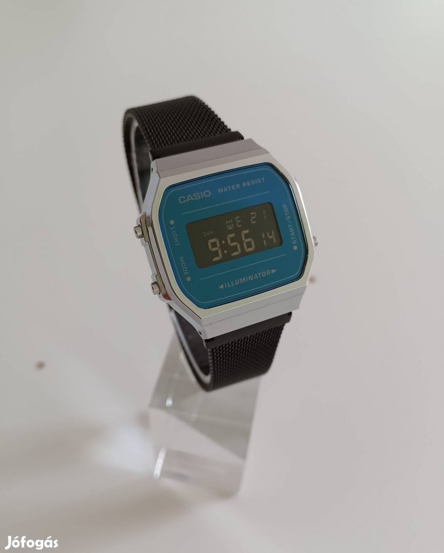 Casio Retro karóra 