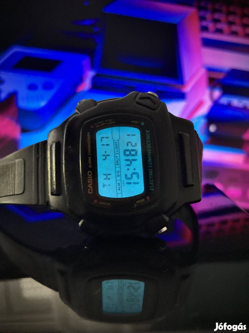 Casio W740 - az eredeti!