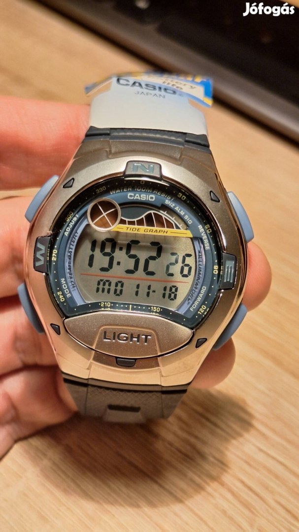 Casio W753-2AW Karóra