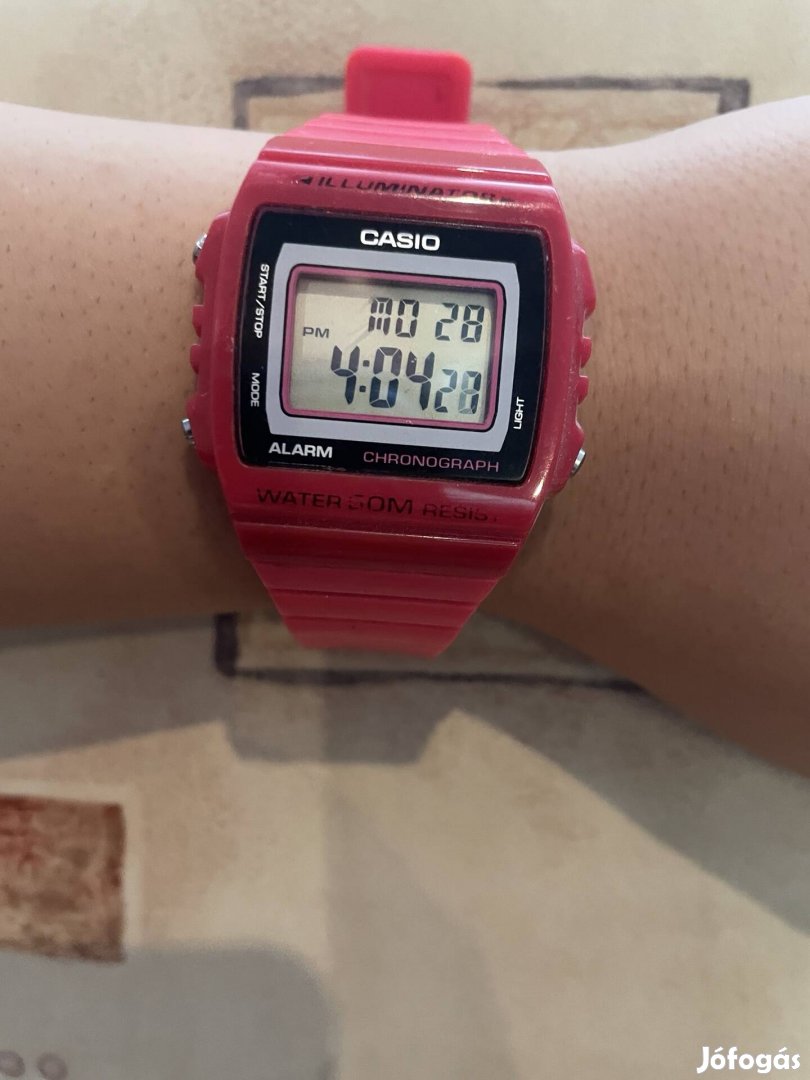 Casio W-215H pink szinü óra szép állapotu 