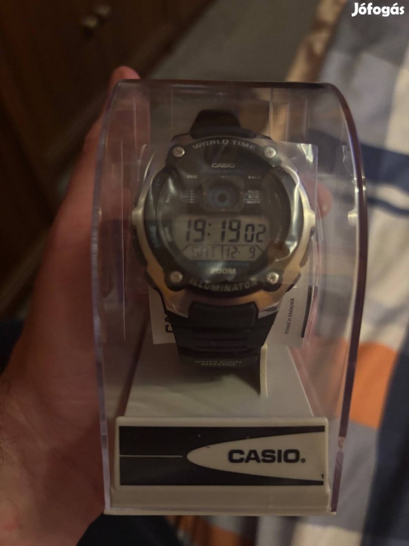 Casio ae2000w