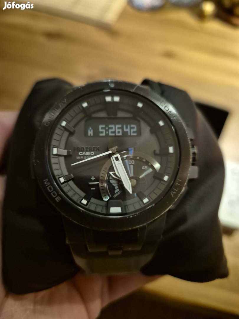 Casio protrek karóra