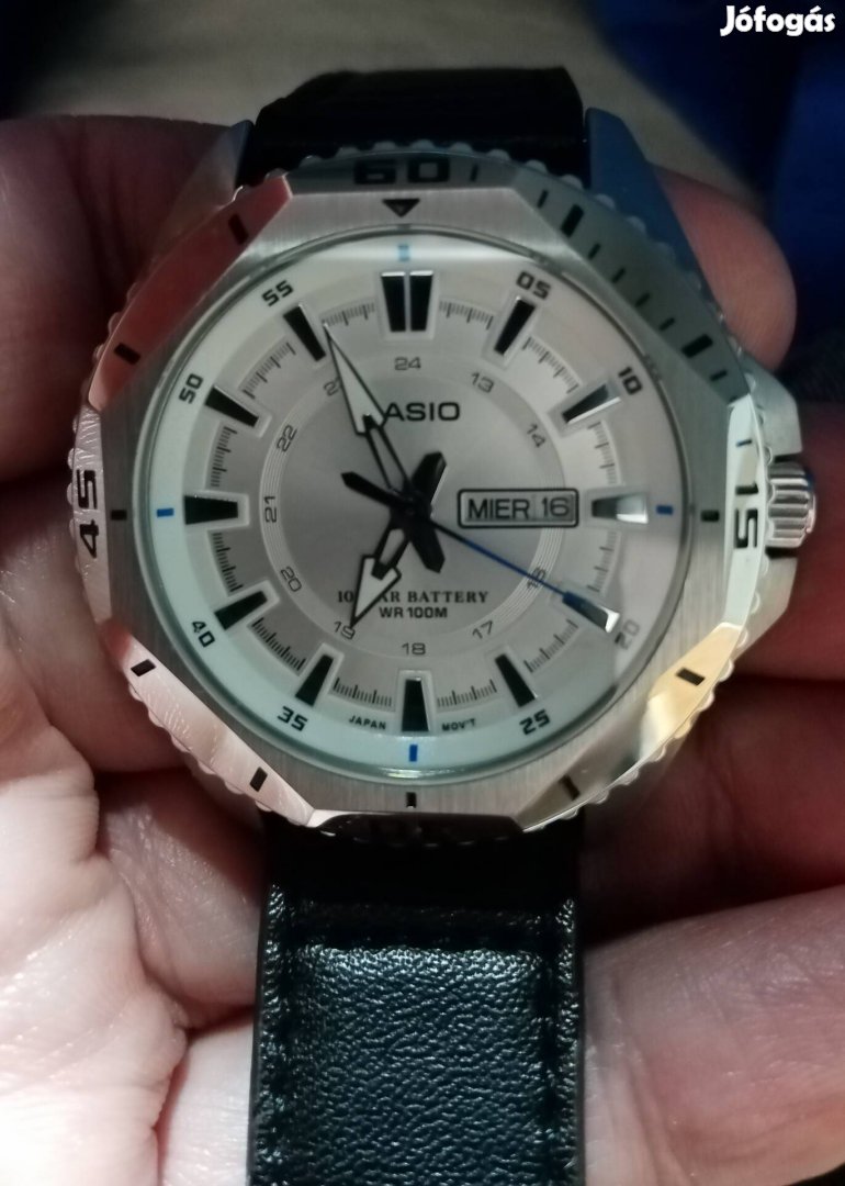 Casio quartz 44 mm 