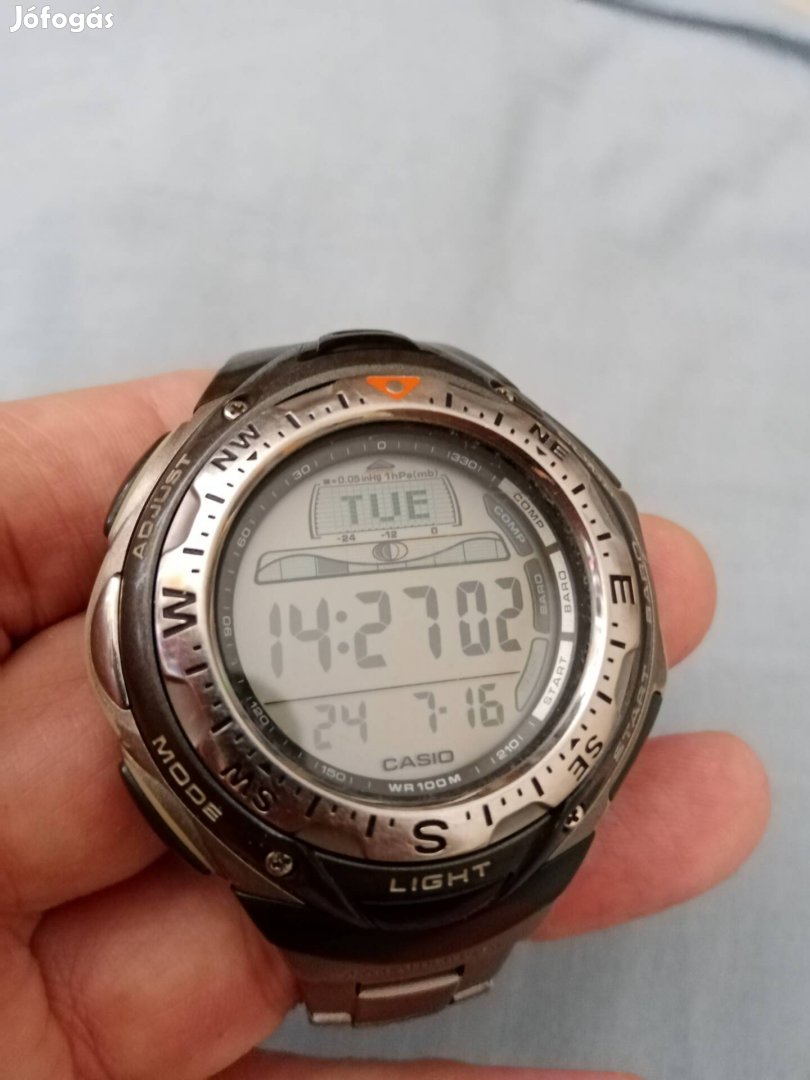 Casio spf 40 titán