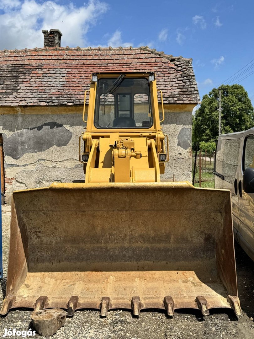 Cat 963 láctalpas homlok rakodó 